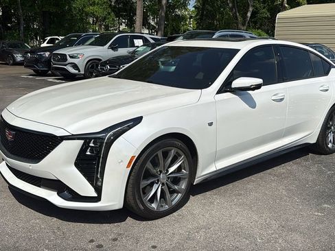 Used 2025 Cadillac CT5 Sport RWD image 8