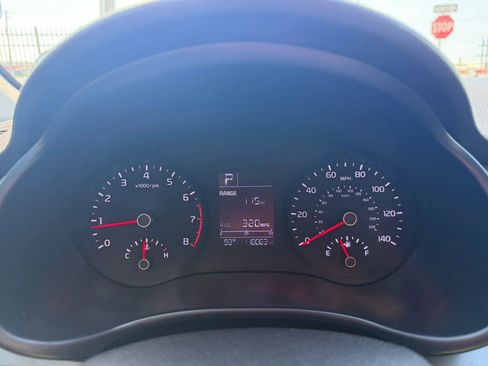 Used 2019 Kia Rio S FWD image 15