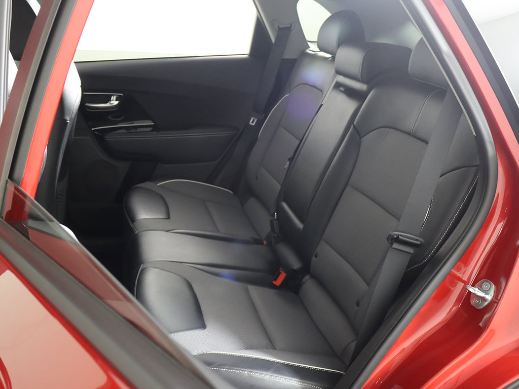 Used 2022 Kia Niro EX FWD image 32