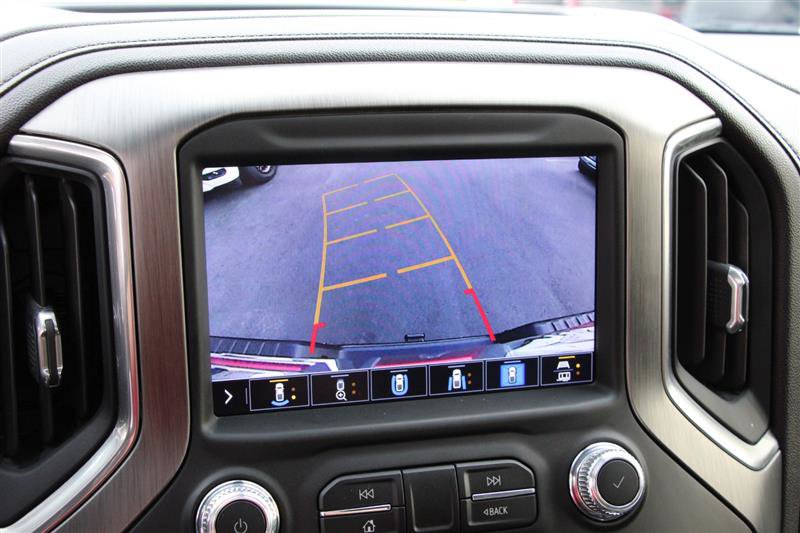 Used 2022 GMC Sierra 2500 Denali w/ Denali Black Diamond Edition AWD/4WD image 35