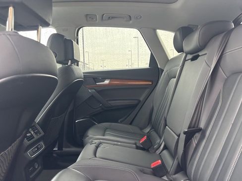 Used 2022 Audi Q5 2.0T Premium Plus image 19