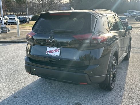 New 2026 Nissan Rogue Dark Armor image 5