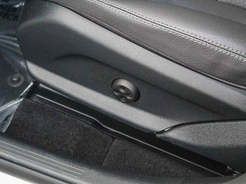 Used 2021 Mercedes-Benz GLC 300 image 20