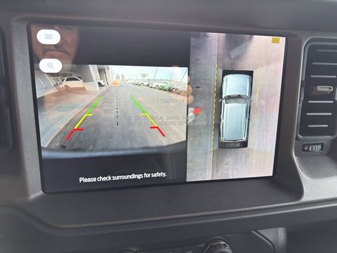 New 2025 Ford Bronco Badlands image 59