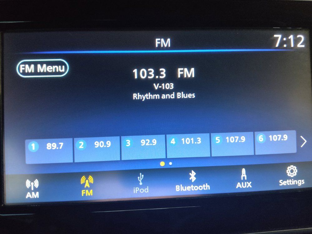 Used 2025 Nissan Versa S FWD image 25