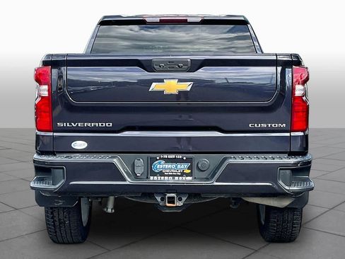 Used 2022 Chevrolet Silverado 1500 Custom AWD/4WD image 5