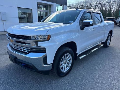 Used 2019 Chevrolet Silverado 1500 LT w/ Convenience Package AWD/4WD image 6