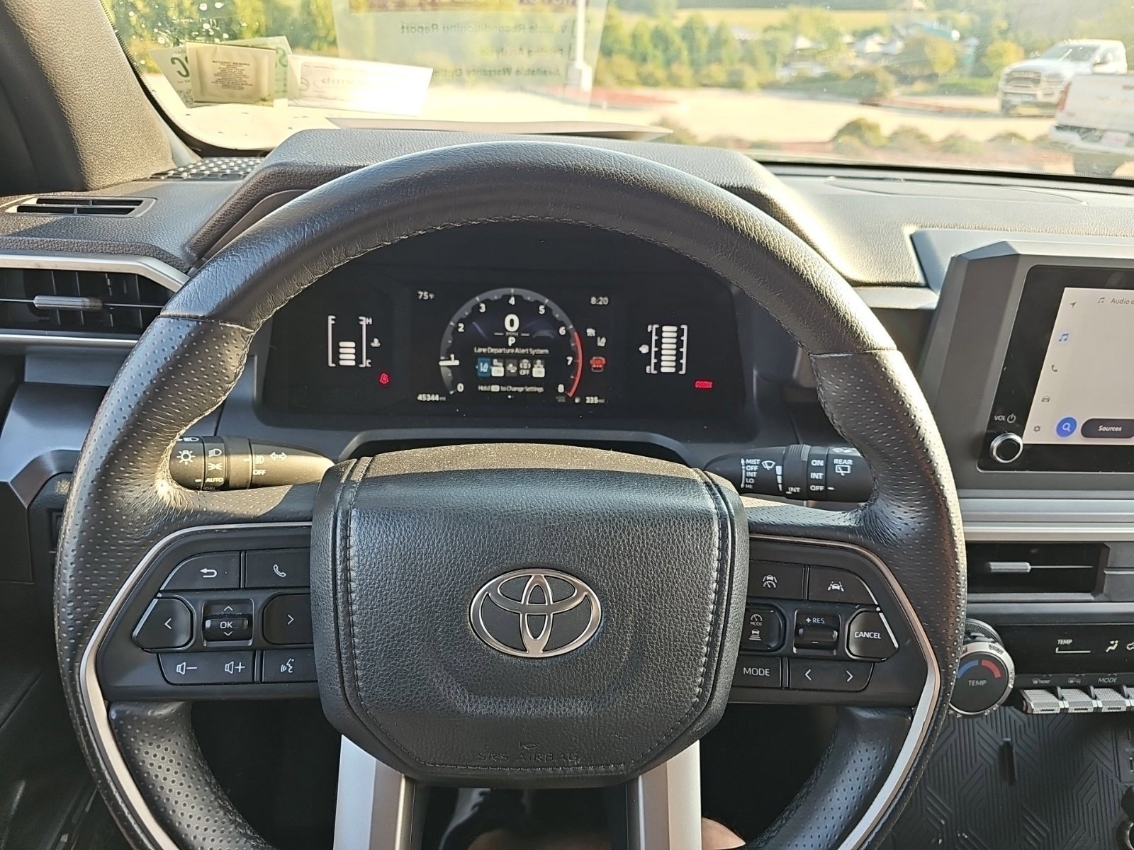 Used 2025 Toyota 4Runner SR5 AWD/4WD image 20