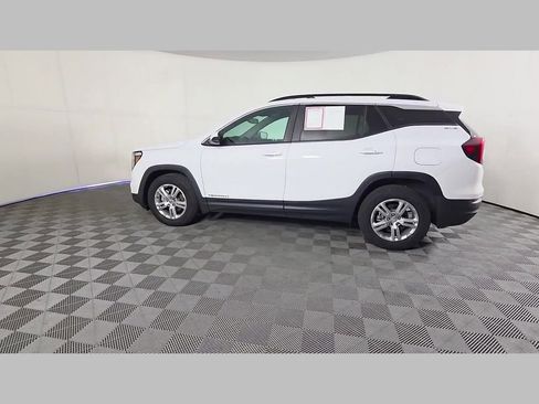 Used 2022 GMC Terrain SLE w/ Driver Convenience Package FWD image 46