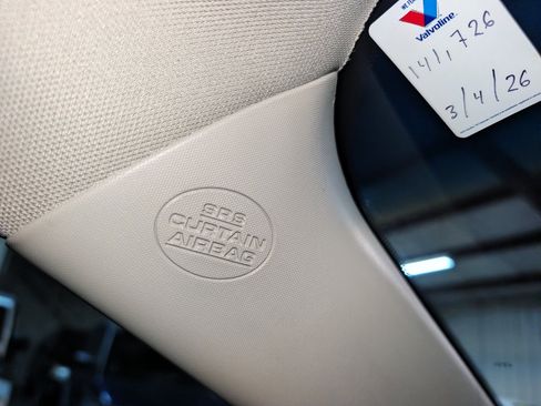 Used 2017 Toyota Sienna FWD image 51