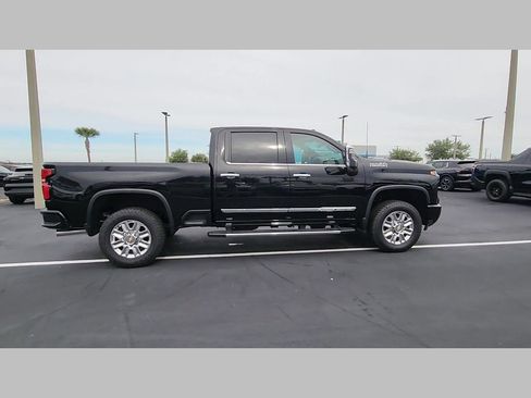 New 2025 Chevrolet Silverado 2500 High Country w/ Technology Package image 26