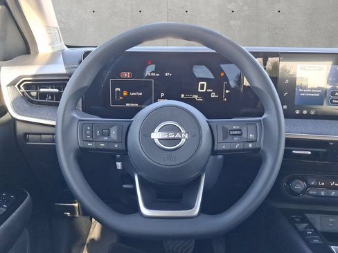 New 2026 Nissan Kicks SV w/ Cold Weather Package FWD image 22