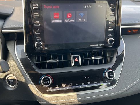 Used 2022 Toyota Corolla XSE FWD image 24