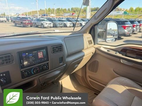 Used 2003 Ford F250 Lariat AWD/4WD image 10