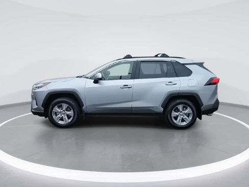 Certified 2025 Toyota RAV4 XLE w/ Convenience Package image 5