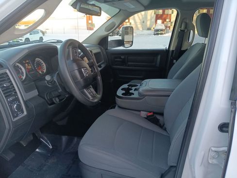 Certified 2016 RAM 2500 Tradesman w/ Chrome Appearance Group image 11