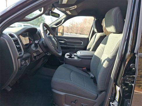 Used 2025 RAM 2500 Big Horn image 14