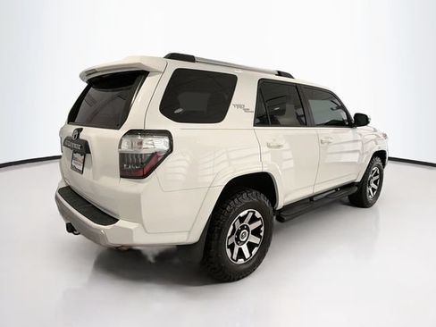 Certified 2017 Toyota 4Runner TRD Off-Road Premium AWD/4WD image 6