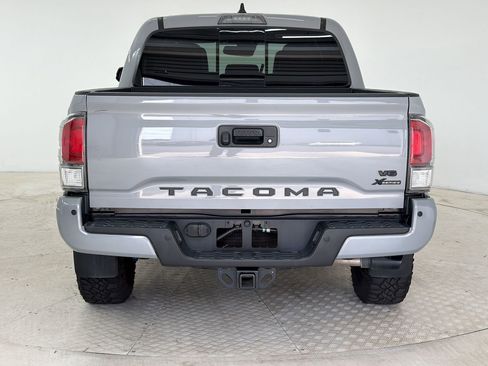 Used 2021 Toyota Tacoma TRD Sport w/ TRD Premium Sport Package AWD/4WD image 10