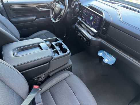 Used 2023 Chevrolet Silverado 1500 LT w/ Protection Package AWD/4WD image 21