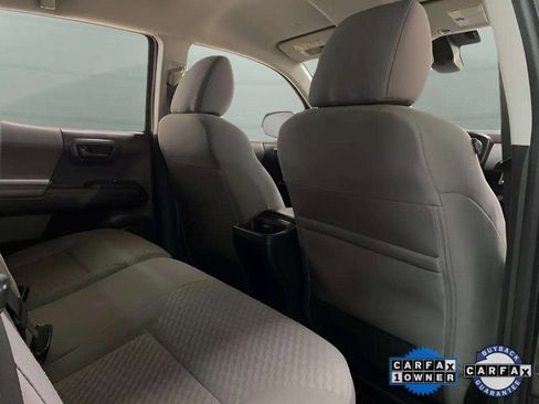 Used 2022 Toyota Tacoma SR image 70