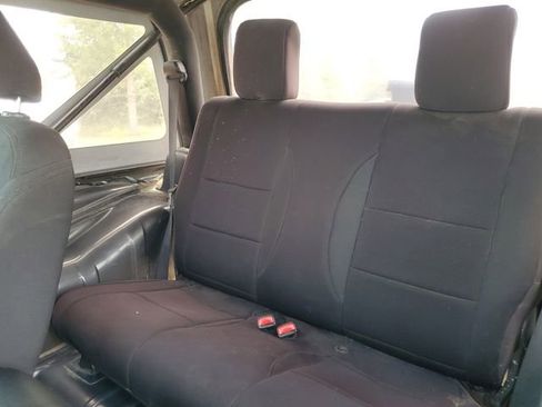 Used 2016 Jeep Wrangler Sport image 22