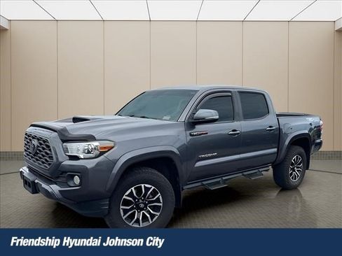 Used 2021 Toyota Tacoma TRD Sport AWD/4WD image 1