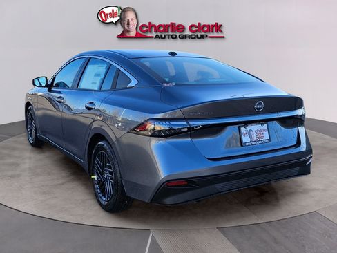 Used 2026 Nissan Sentra SV w/ Floor Mat Package FWD image 4