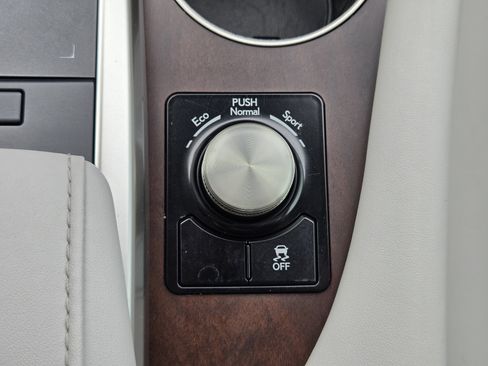 Used 2022 Lexus RX 350 FWD w/ Premium Package image 28