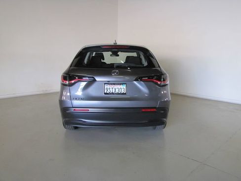 Certified 2025 Honda HR-V LX image 22