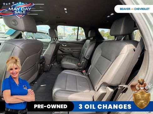Used 2023 Chevrolet Traverse LT w/ LPO, Floor Liner Package FWD image 14