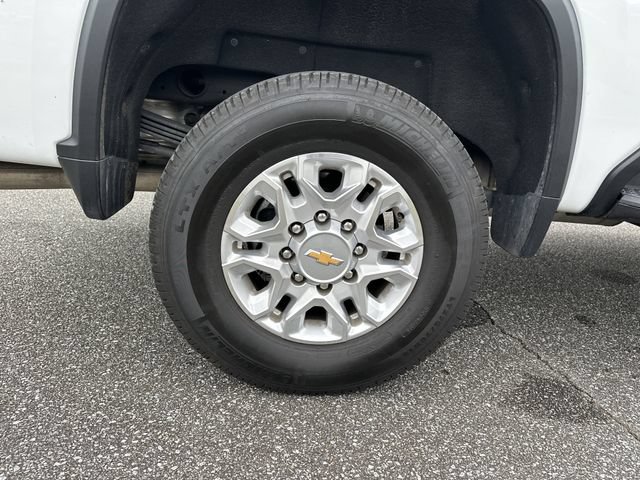 Used 2025 Chevrolet Silverado 2500 LT w/ Convenience Package AWD/4WD image 17