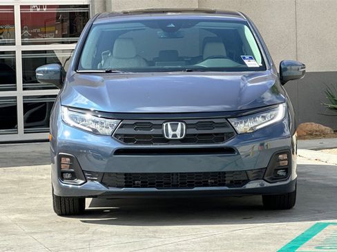New 2026 Honda Odyssey EX-L image 9
