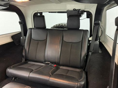 Used 2016 Jeep Wrangler Sahara AWD/4WD image 44