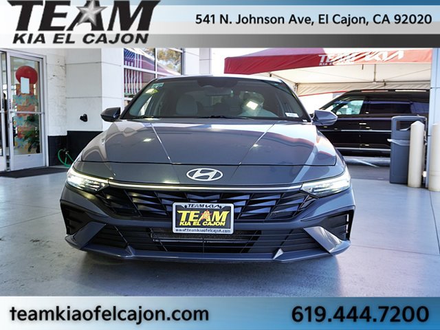 Used 2024 Hyundai Elantra SEL FWD image 4