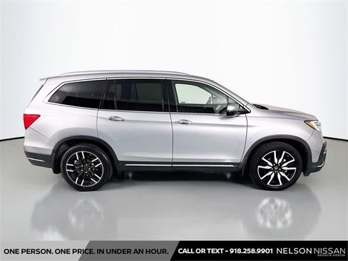 Used 2021 Honda Pilot Touring image 4