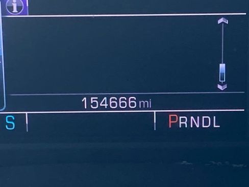 Used 2018 Chevrolet Suburban LT image 27