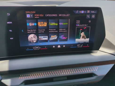 Certified 2026 BMW 228i w/ Technology Package image 21