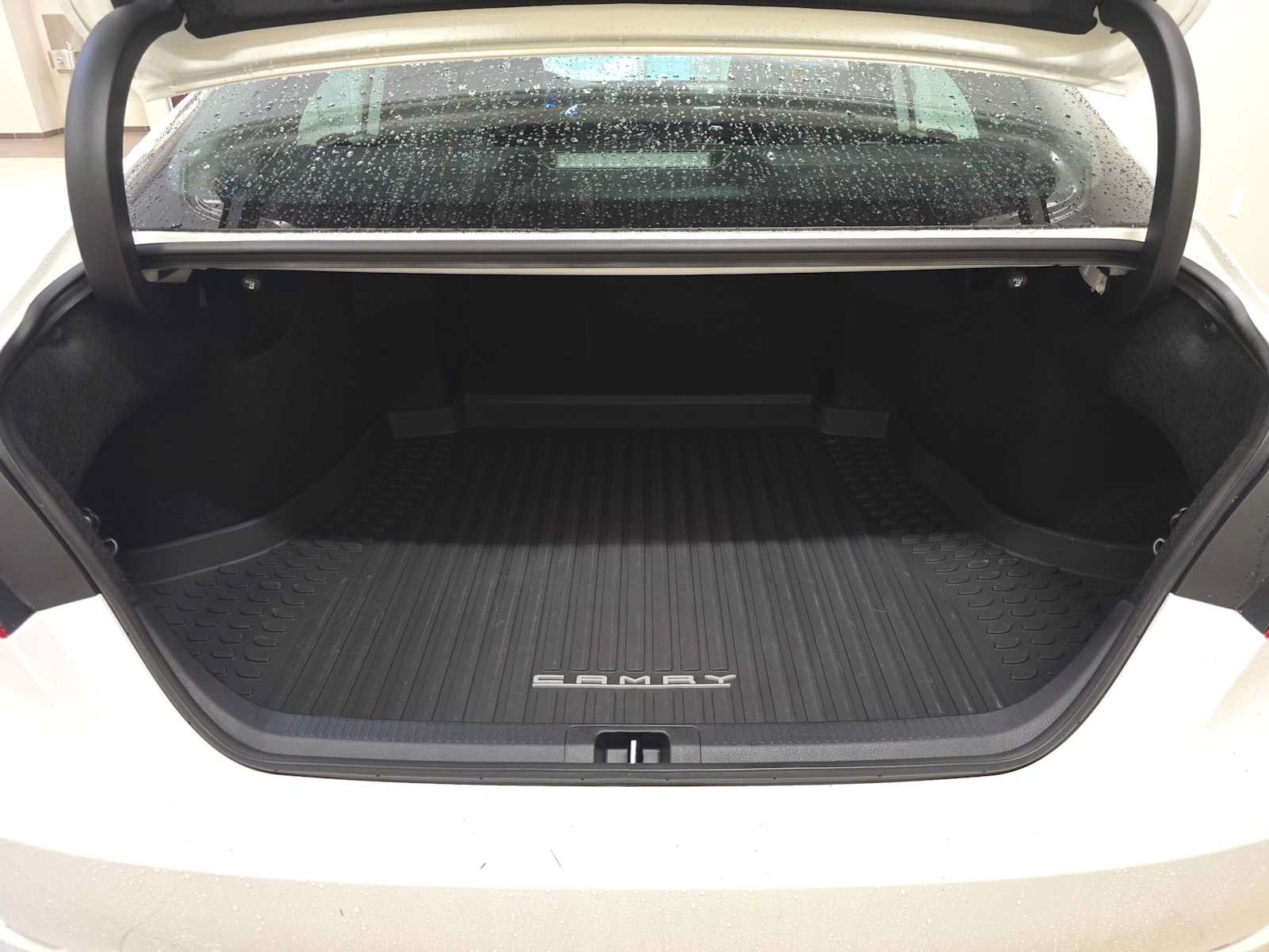 Certified 2024 Toyota Camry SE FWD image 31