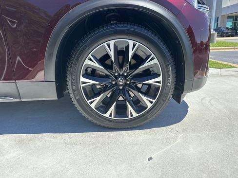 Used 2024 MAZDA CX-90 Plug-In Hybrid w/ Premium Pkg AWD/4WD image 13