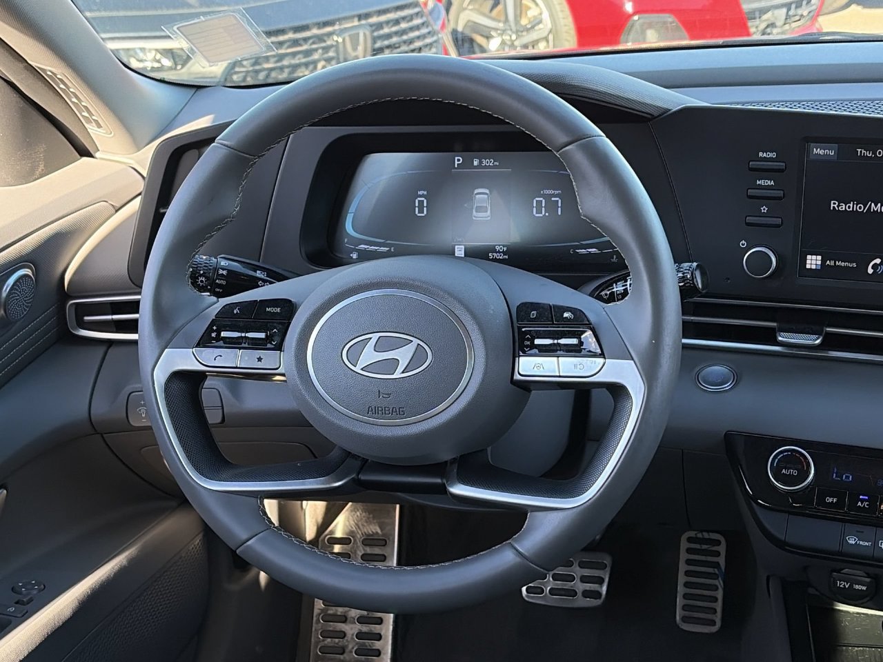 Certified 2025 Hyundai Elantra Sport FWD image 13