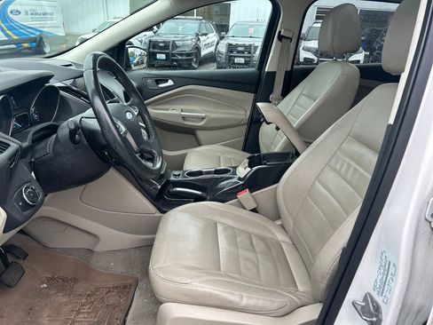 Used 2014 Ford Escape Titanium AWD/4WD image 5