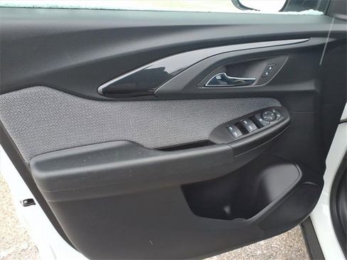 Certified 2023 Chevrolet TrailBlazer LT image 11