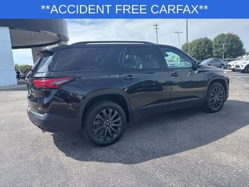 Used 2023 Chevrolet Traverse RS image 13