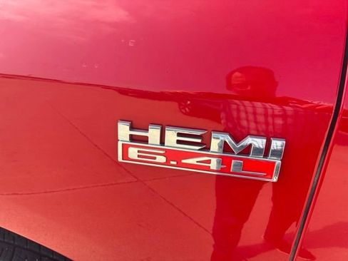 Used 2022 RAM 2500 Tradesman w/ Chrome Appearance Group AWD/4WD image 31