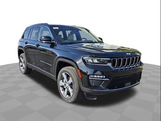 New 2025 Jeep Grand Cherokee Limited w/ Luxury Tech Group II video 1