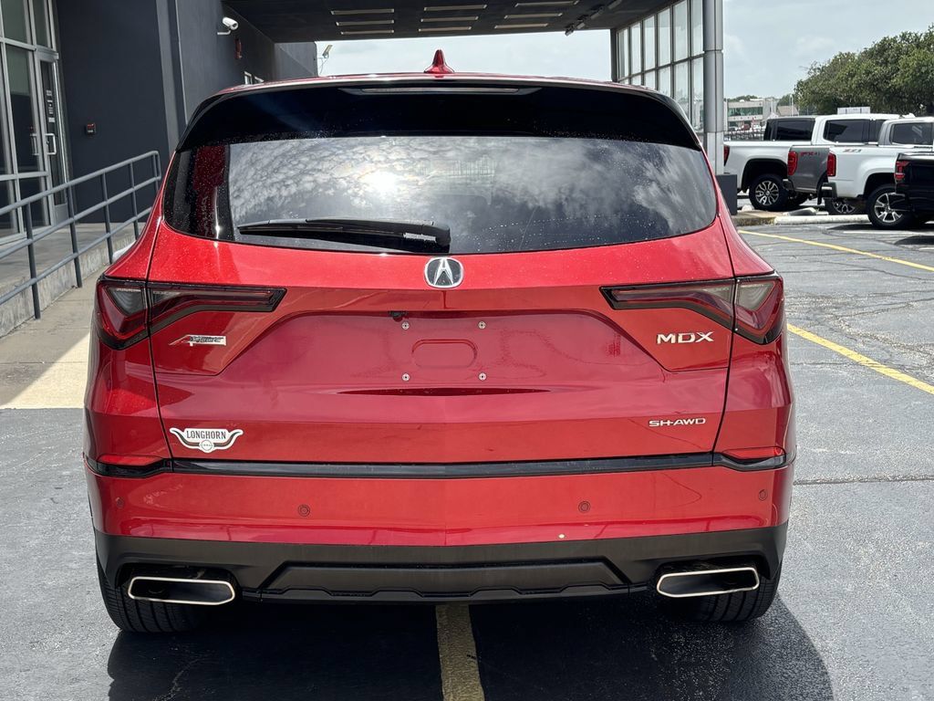 Used 2023 Acura MDX A-Spec AWD/4WD image 4