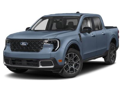 New 2025 Ford Maverick Lariat w/ Black Appearance Package