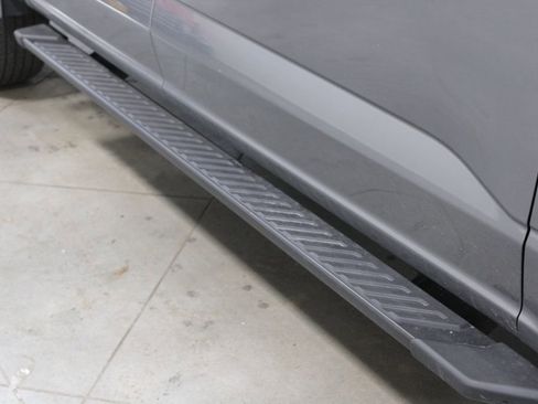 Used 2022 Ford F150 XLT w/ Equipment Group 302A High image 14