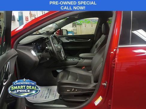 Used 2022 Cadillac XT5 Premium Luxury image 7